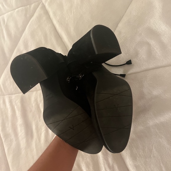 Aquatalia Pointed Toe Boots with ties on the back - Picture 4 of 6